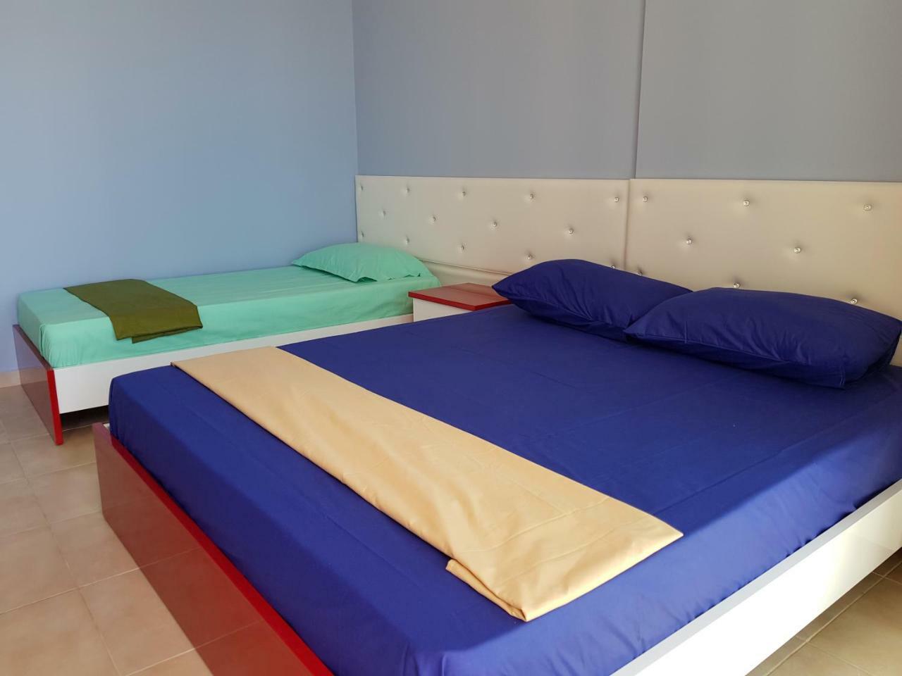 סרנדה Apartment Of Beautiful Dreams Over The Sea מראה חיצוני תמונה