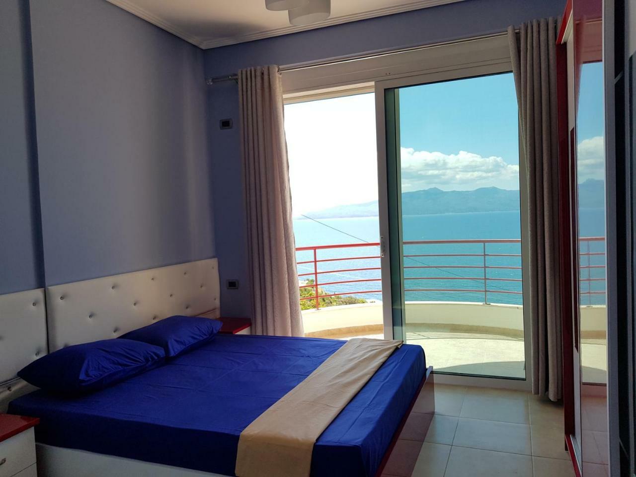 סרנדה Apartment Of Beautiful Dreams Over The Sea מראה חיצוני תמונה